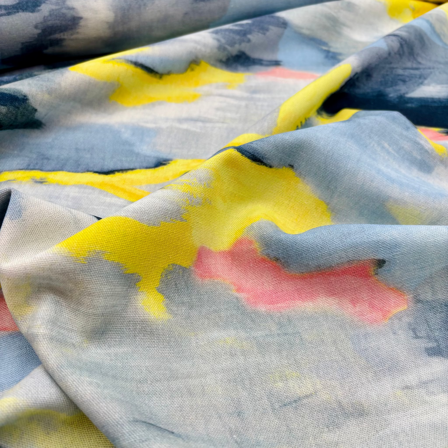 Viskose-Leinen Stoff mit Aquarell-Muster – Hellblau, Oeko-Tex Zertifiziert (Meterware)