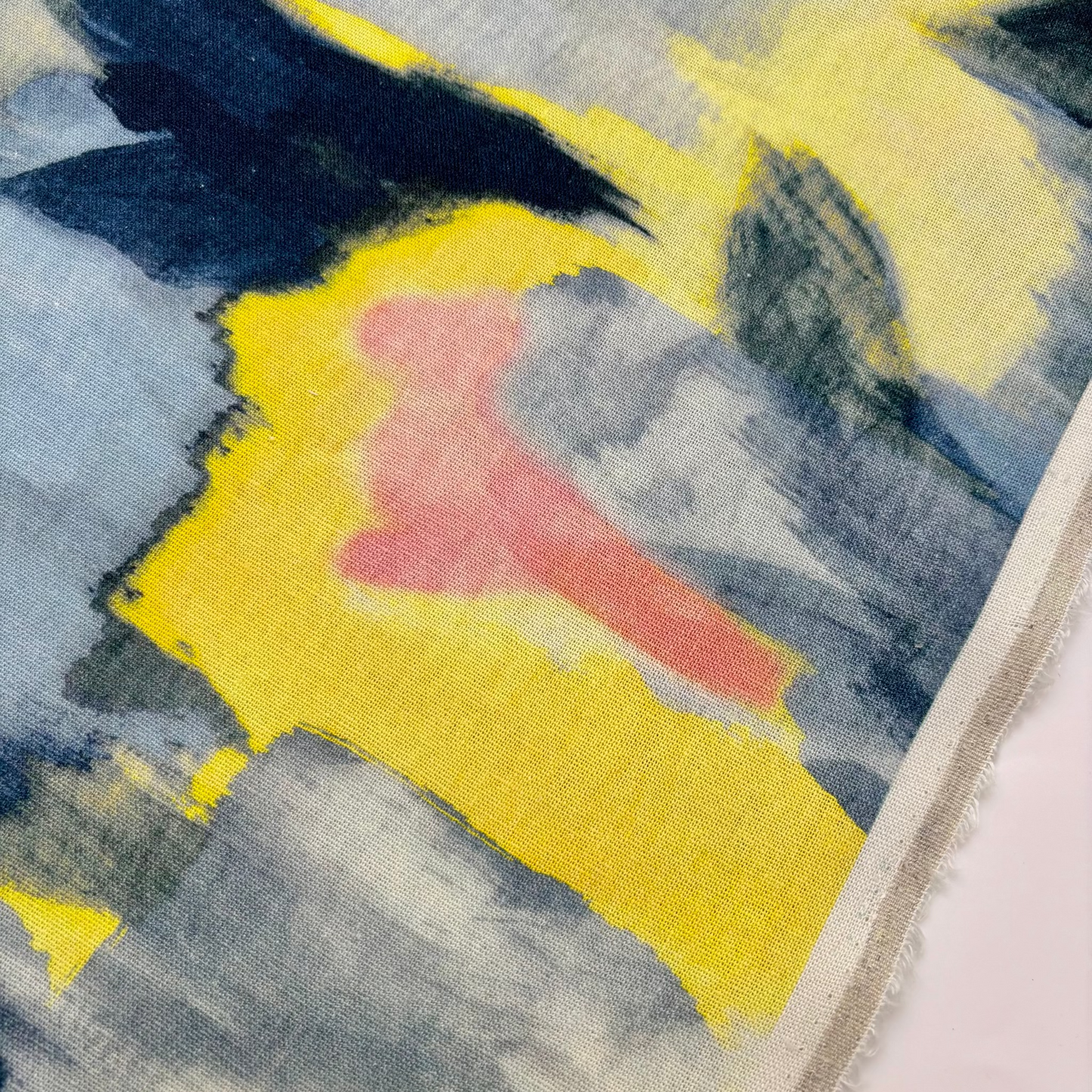 Viskose-Leinen Stoff mit Aquarell-Muster – Hellblau, Oeko-Tex Zertifiziert (Meterware)