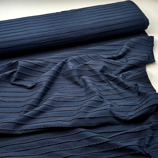 Baumwolljersey mit Rüschen - Marineblau, Oeko-Tex Zertifiziert (Meterware)