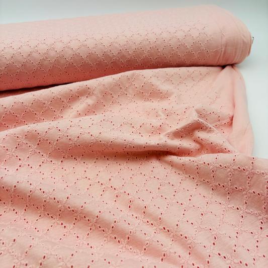 Baumwolljersey mit Lochstickerei, Broderie Anglaise – 100% Baumwolle, Rosa (Meterware)