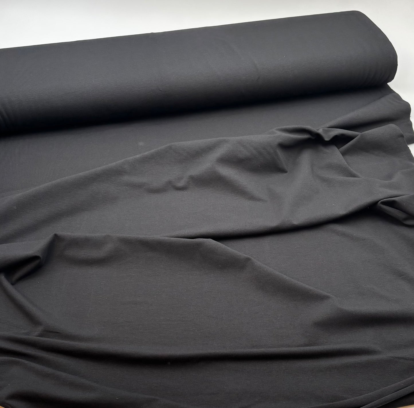 Jersey aus Bio-Baumwolle - Schwarz, OEKO-TEX® zertifiziert (Meterware)