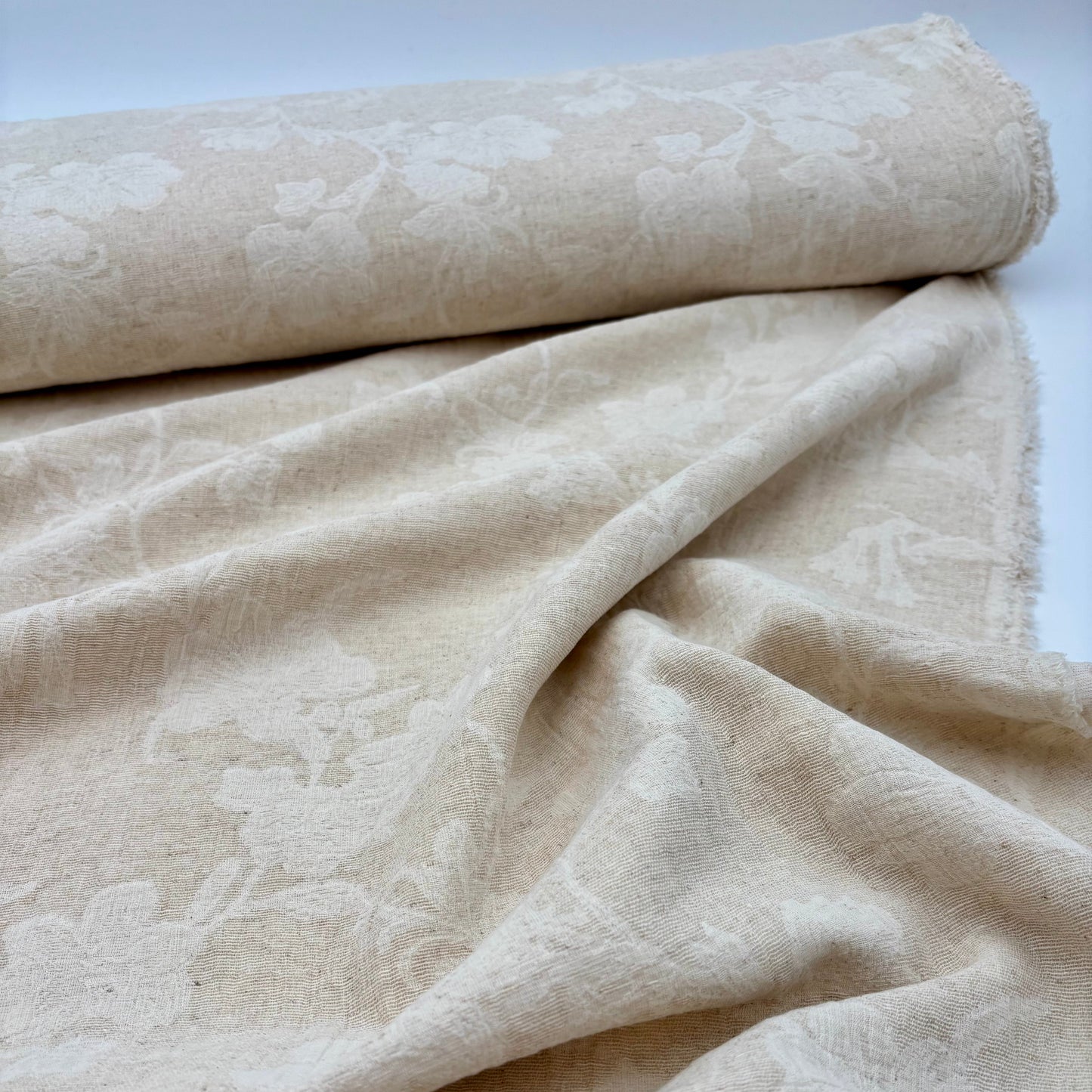 Baumwoll-Leinen-Jacquardstoff mit Blumenmuster - Natur (Meterware)